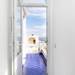 Maison Blue アパート