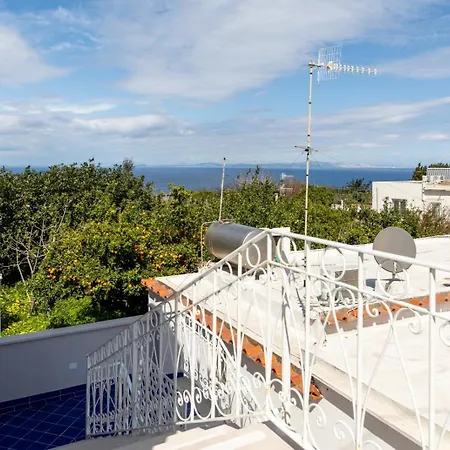 Maison Blue Apartment